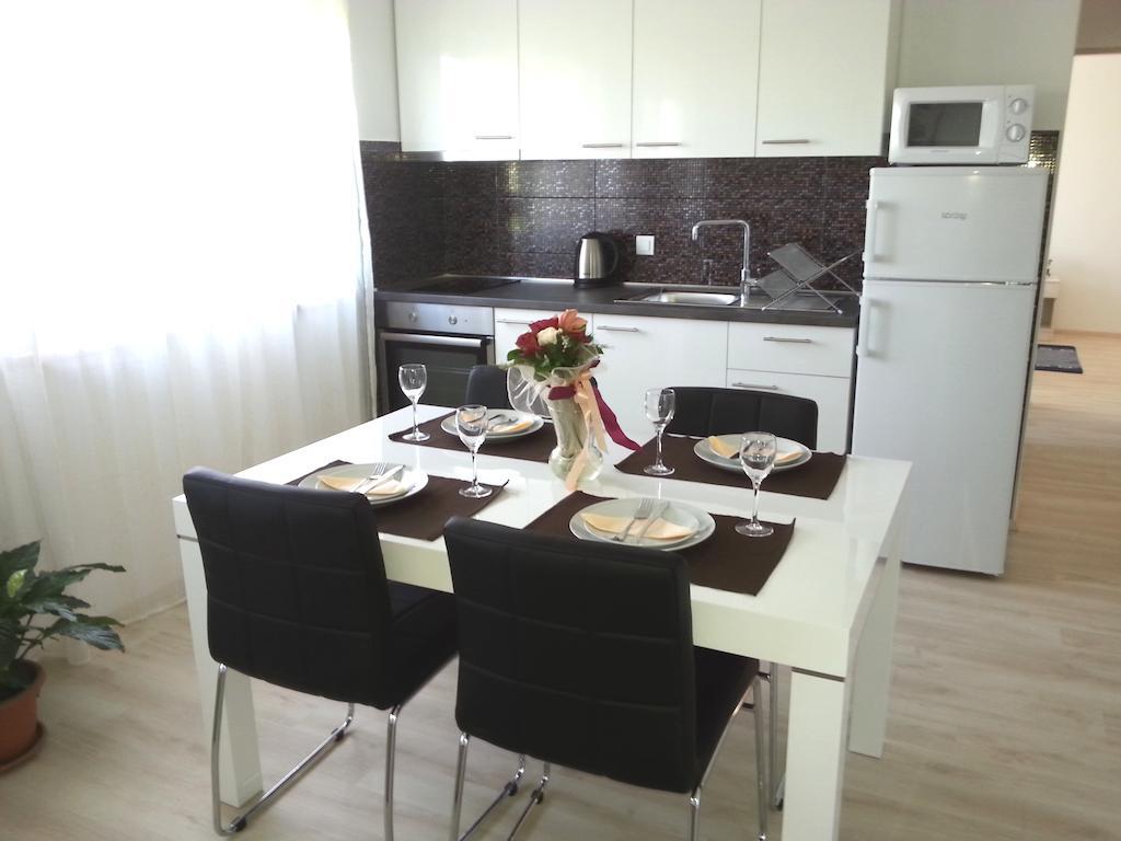 Apartments Levanat Задар Стая снимка